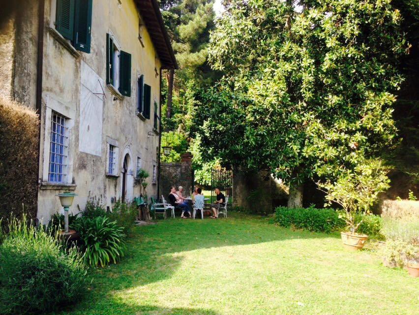 Bed & Breakfast Villa Masini-Luccetti П'єтразанта Екстер'єр фото